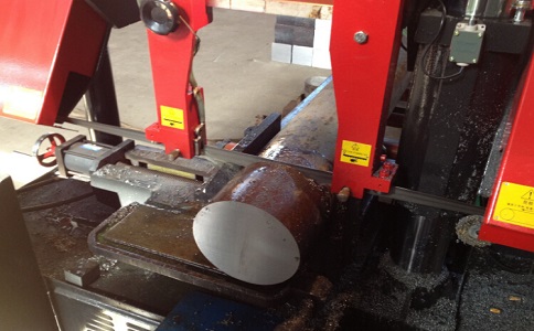 石岐区街道卧式带锯床加工时出现明显振荡如何排查？